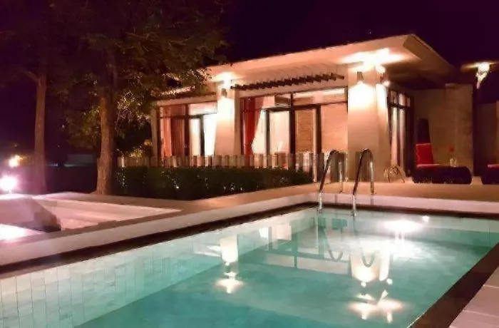 Ashcarya Boutique รีสอร์ท บ้านบ่อหวี