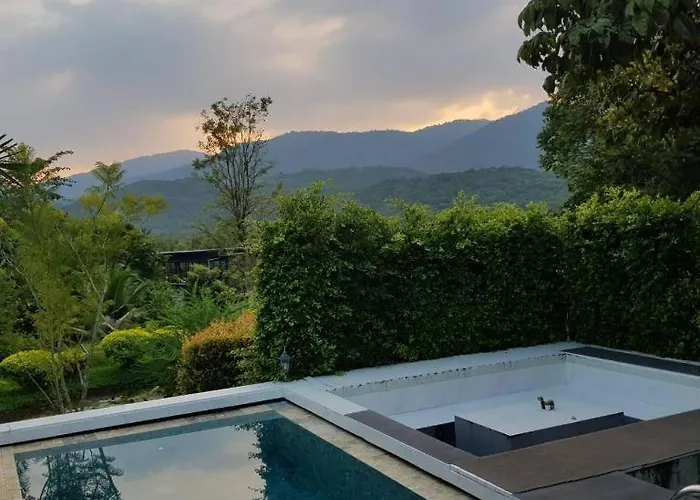 Resort Ashcarya Boutique Ban Bo Wi