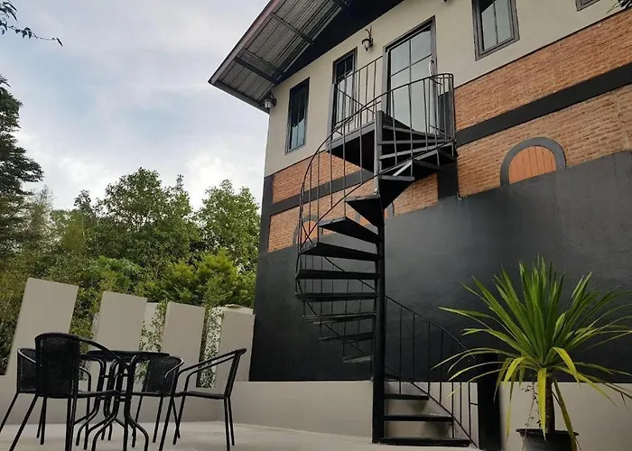 Ashcarya Boutique Resort Ban Bo Wi